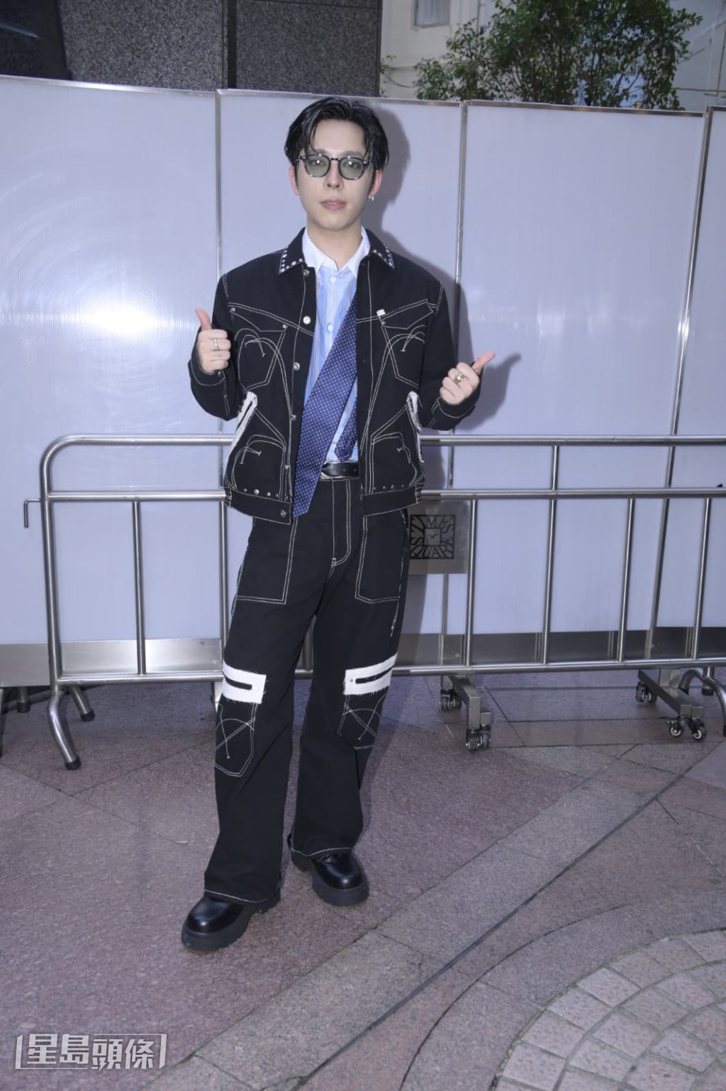呂爵安與蔡俊彥直播打機時不慎爆粗，笑言以後不敢。