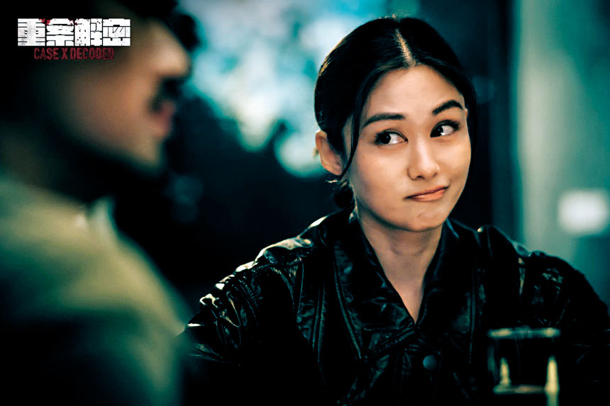 香香今次飾演硬朗女警角色,舉手投足都要突破以往形象。
