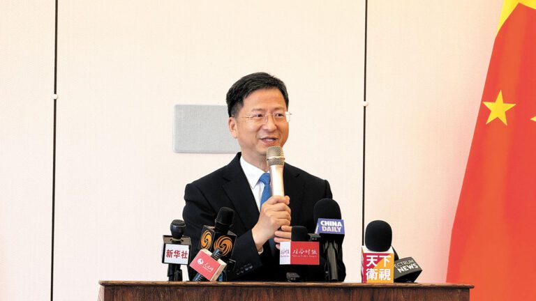 張建敏總領事談剛落幕的中美元首會晤。記者黃偉江攝