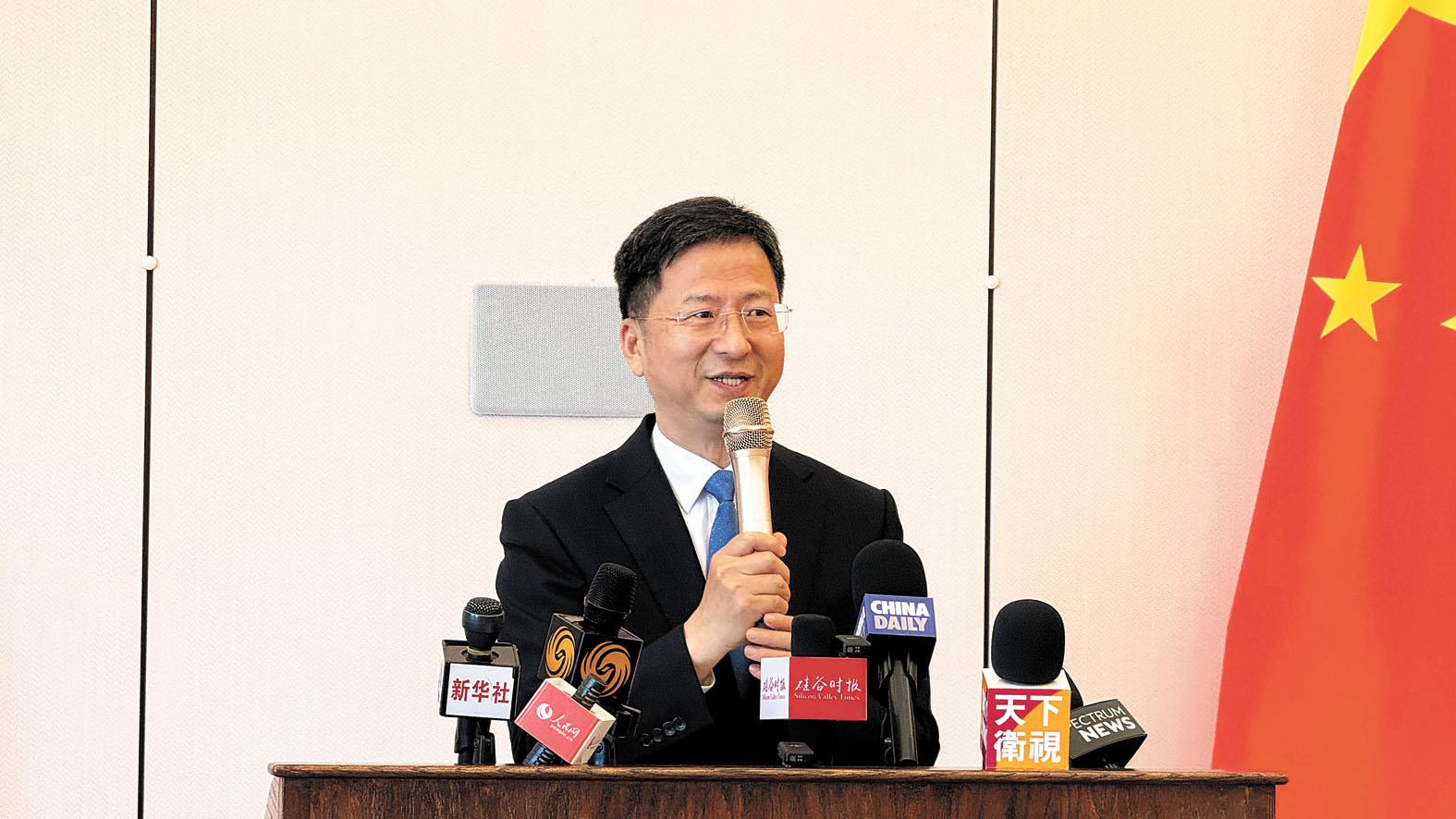 張建敏總領事談剛落幕的中美元首會晤。記者黃偉江攝
