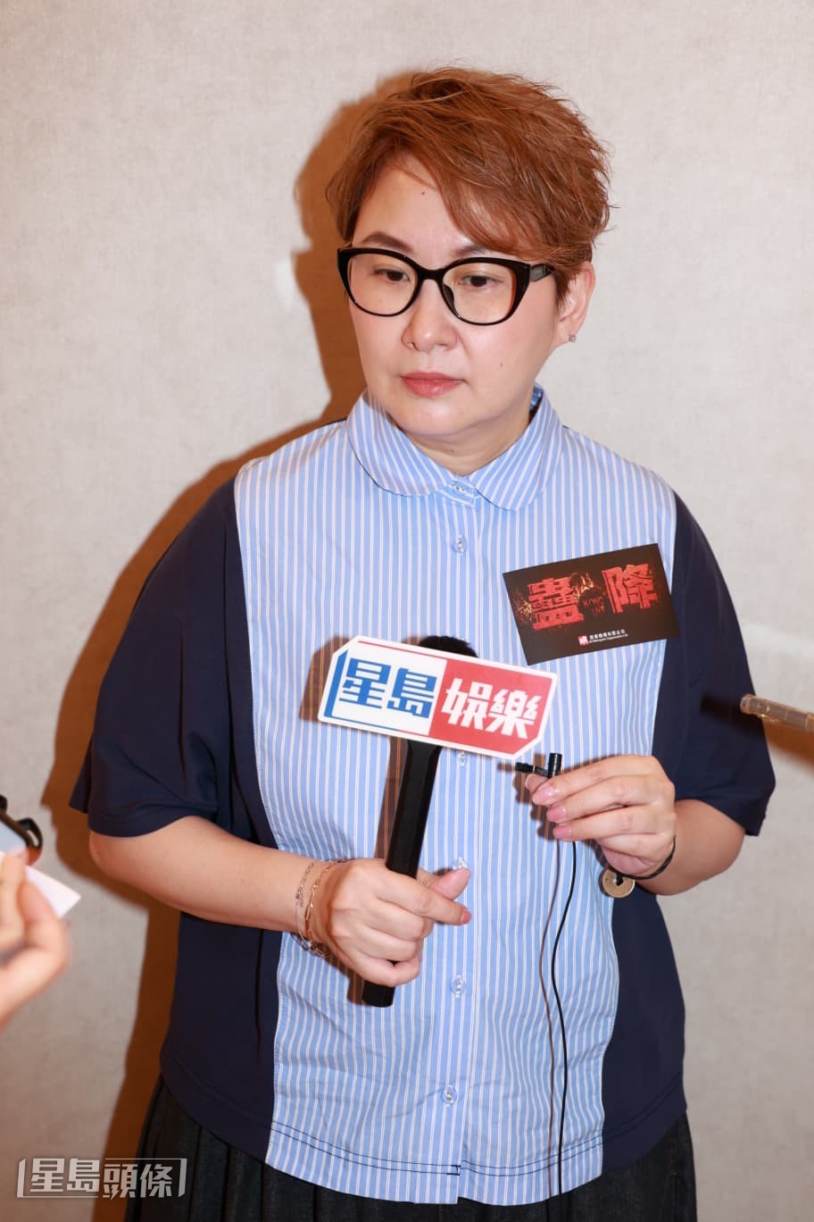 對於前寶麗金同事關淑怡曾傳病危及出院的消息,湯寶如表示不清楚詳情,只從報道中得知。