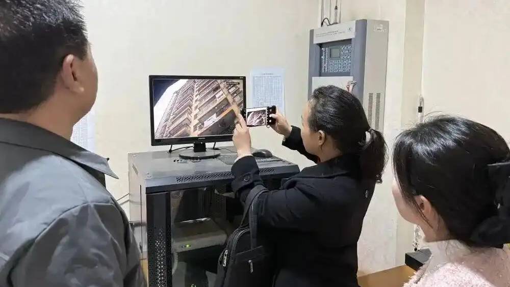 高空擲水樽砸毀農作物 湖北婦索償1元勝訴 全體業主共同承擔