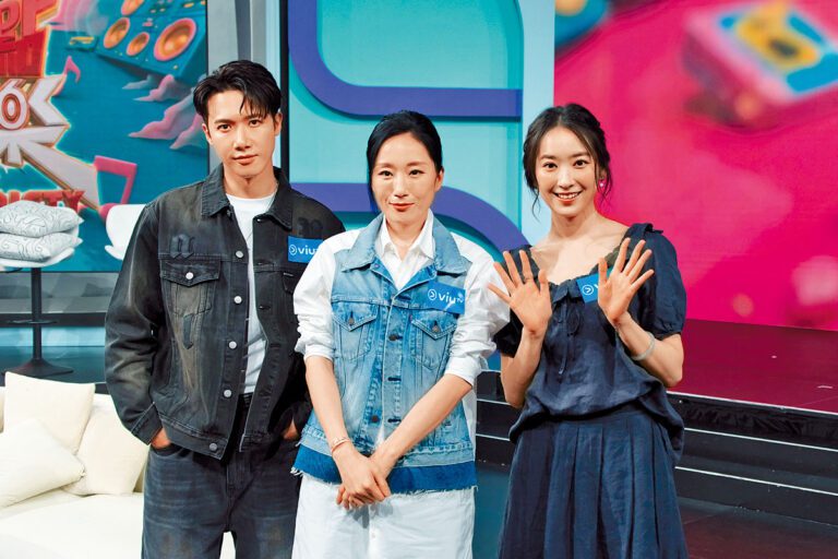 Stanley、谷祖琳、林愷鈴齊齊錄影《8點直樂VIURIETY》。