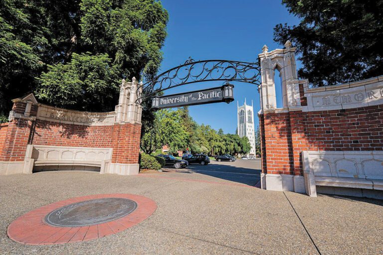 增設醫學院的太平洋大學。太平洋大學臉書