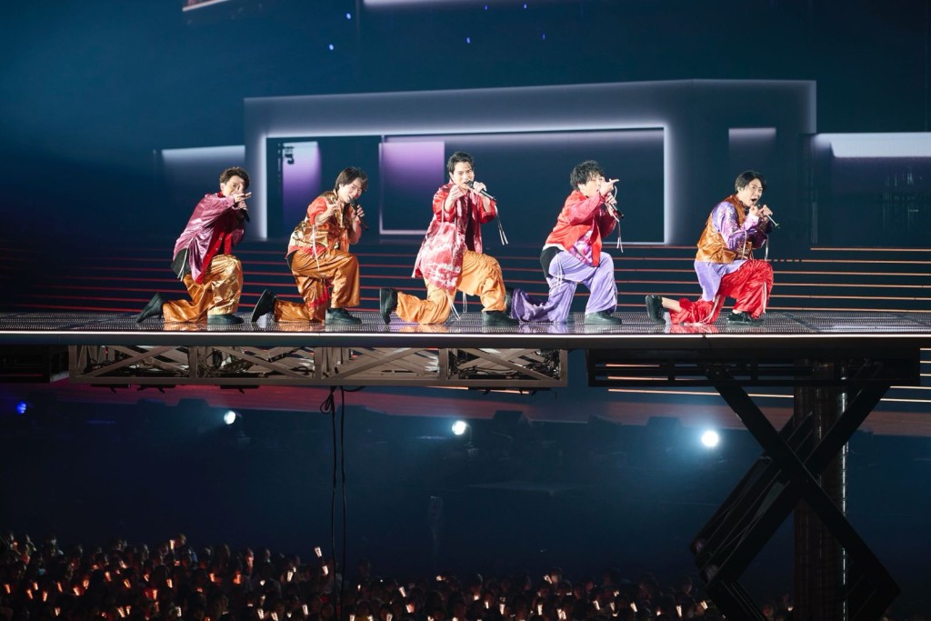 嵐於2020年起暫停活動，去年宣布在日本五大巨蛋舉行告別巡迴演唱會，與粉絲正式道別。