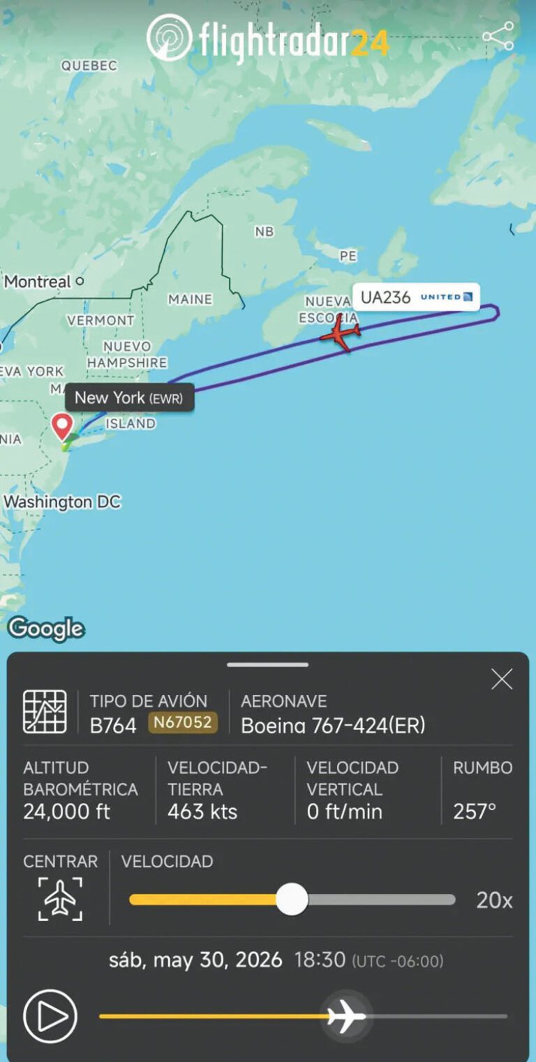 肇事聯合航空客機需要折返降落紐瓦克。Flightradar24截圖