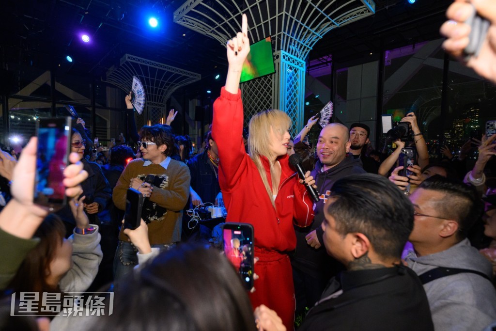 現場氣氛極度高漲。