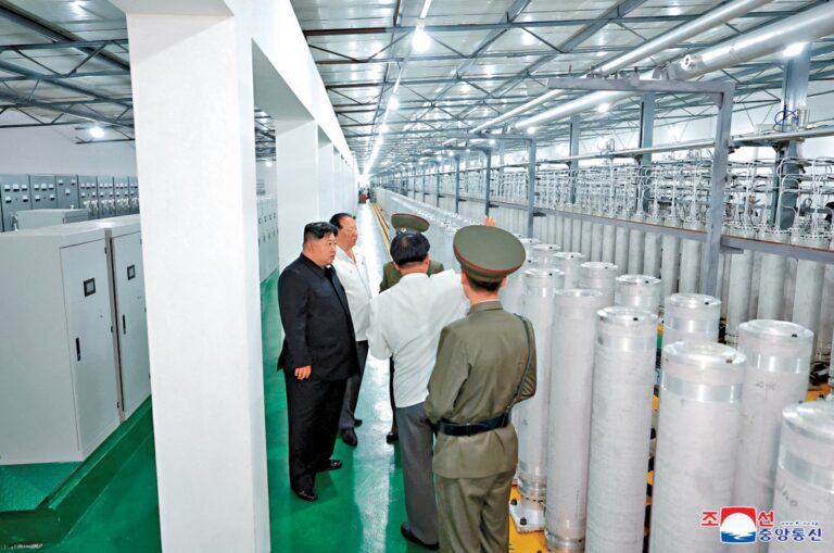 金正恩稱北韓核武力需幾何級增長