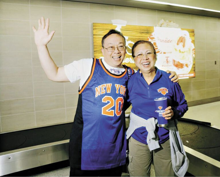 Eric譚小儀及夫人均為尼克籃球隊超級粉絲