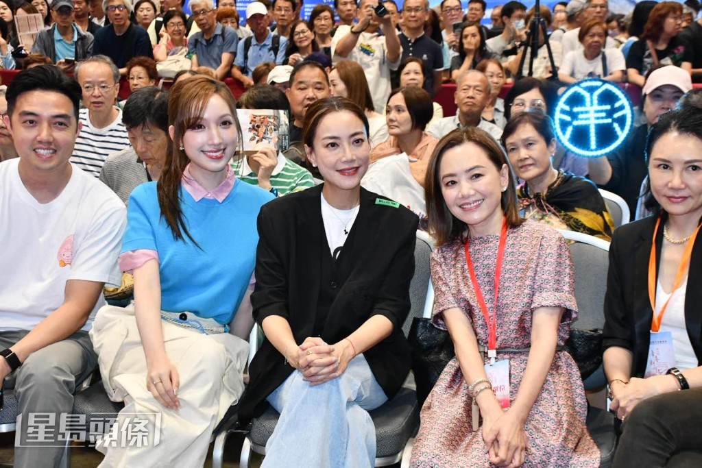 楊玳詩欣賞Mani人緣極佳,並能帶領公司眾多巨星,對她深感佩服。
