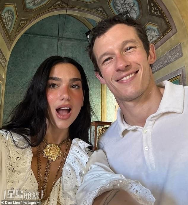 Dua Lipa與Callum Turner交往兩年後,終步入婚姻殿堂。