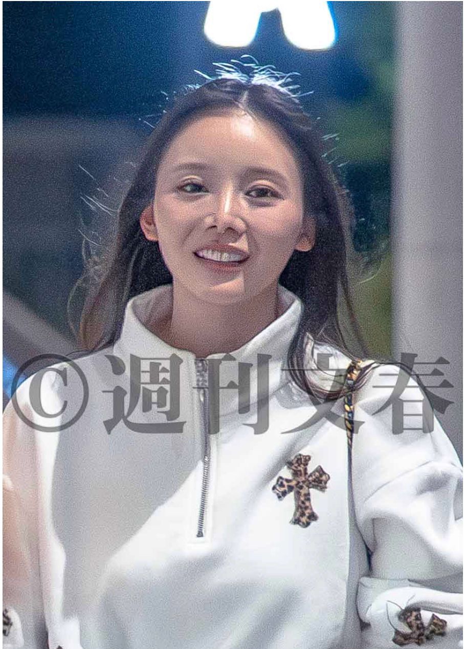 稻垣莉生被拍到在觀看足球賽後，與長尾謙杜會合離開。