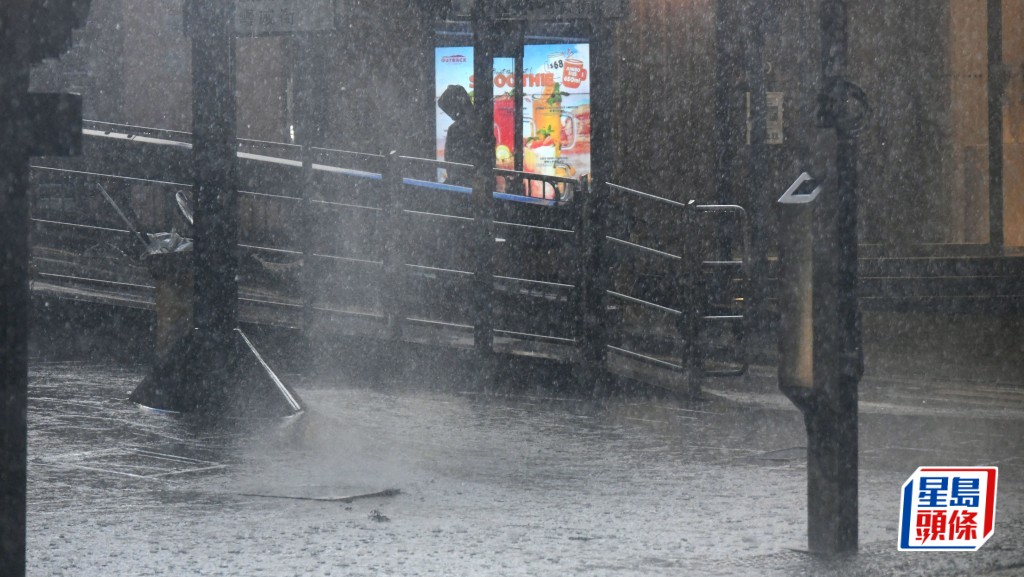 天文台取消黃雨警告 今年首個黑雨信號維持一小時