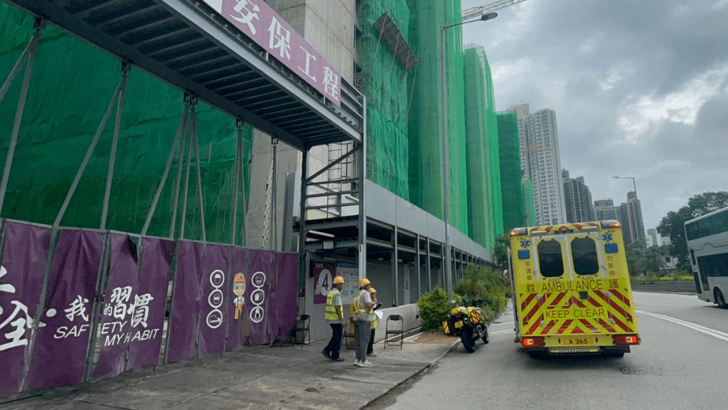 屯門簡約公屋地盤發生致命工業意外 33歲男工高處墮下身亡