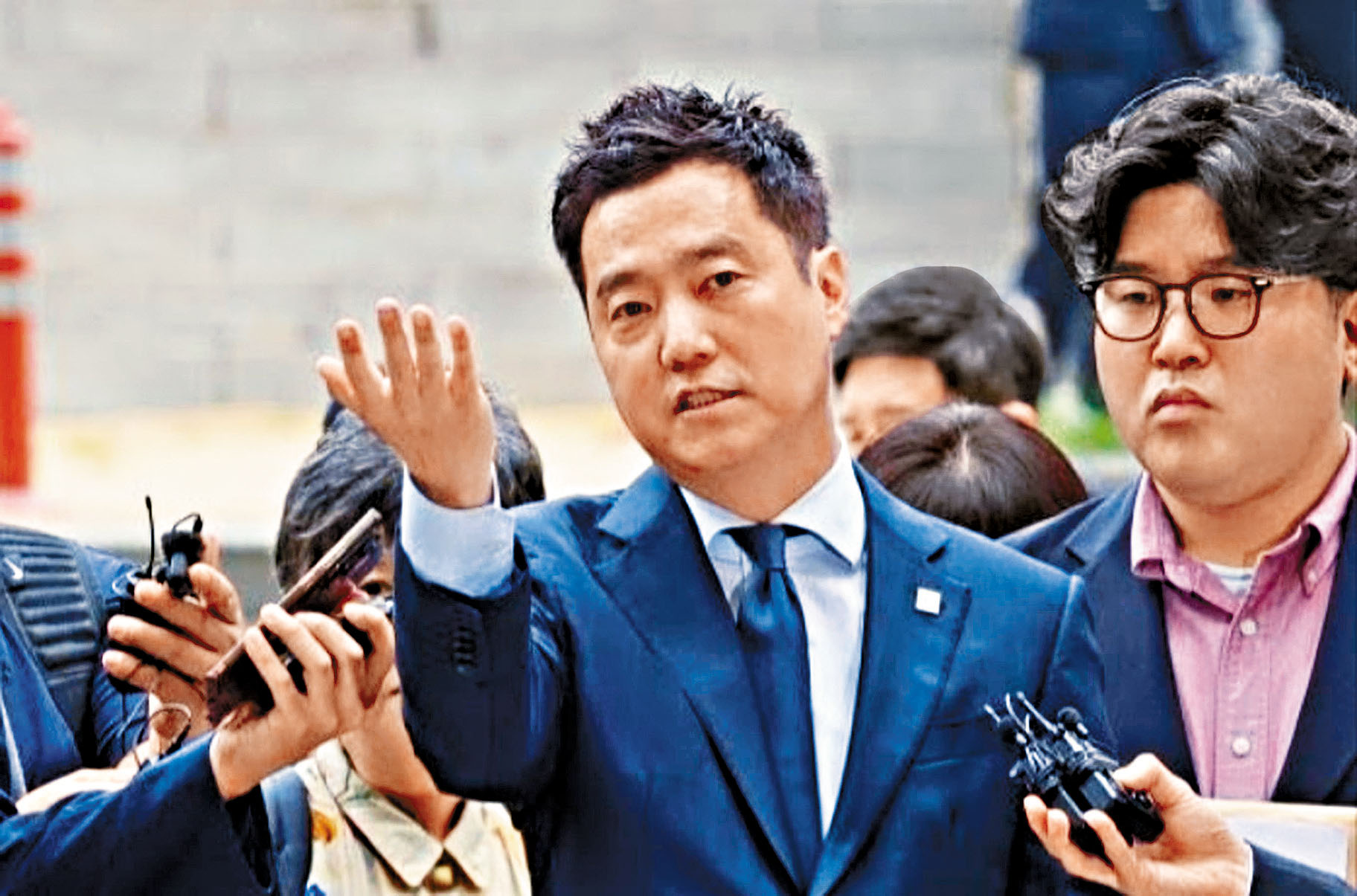 ■《橫豎研究所》金世義涉散布金秀賢不實消息,正被警方羈押。