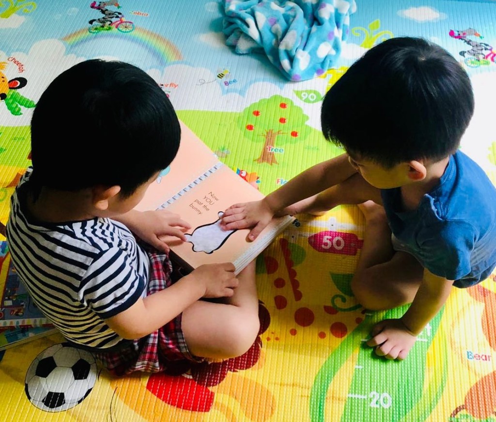 楊采妮一向非常保護兩位兒子的私隱。