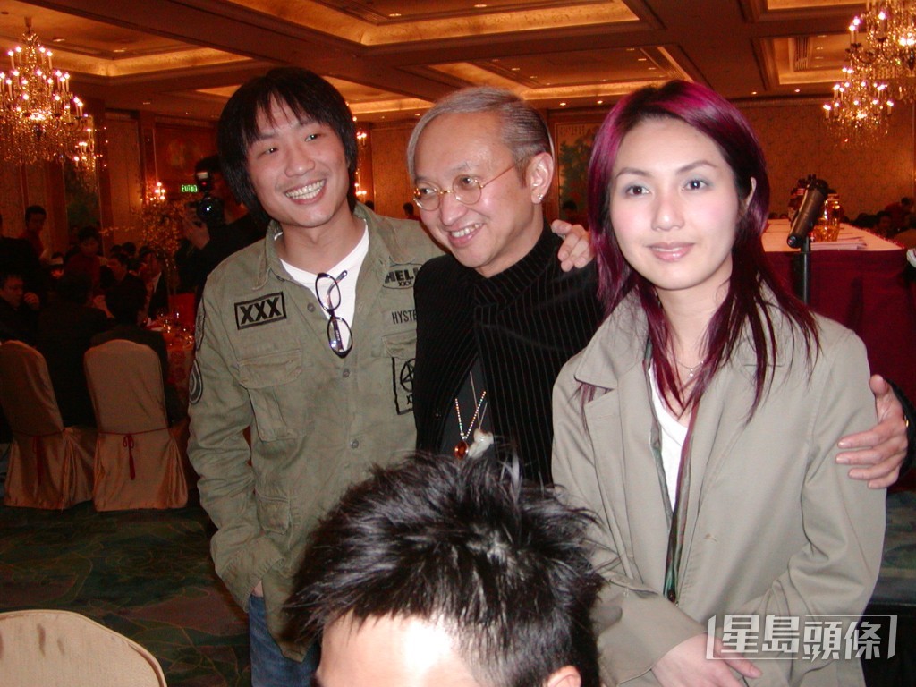 曾有指Paco非常落力撮合楊千嬅與鄭中基復合。