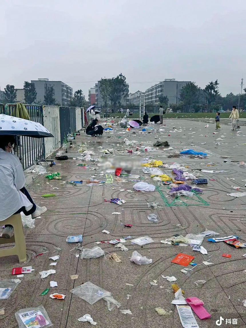 ■節目組在安陽拍攝完畢後遺留大量垃圾。網上圖片