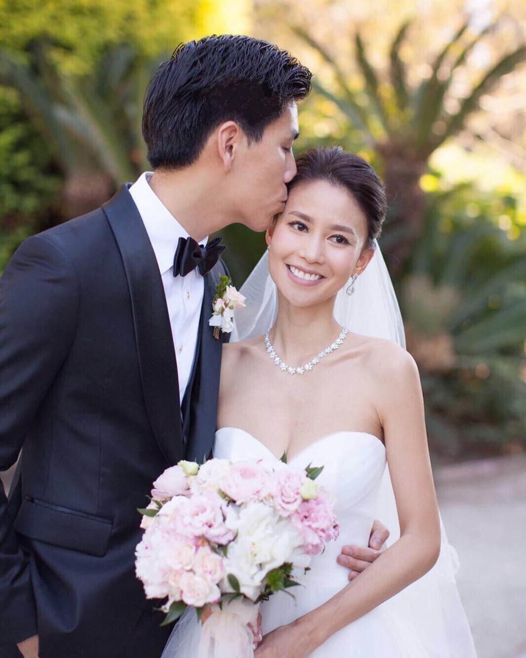 李雪瑩於2016年與圈外男友Andrew結婚。
