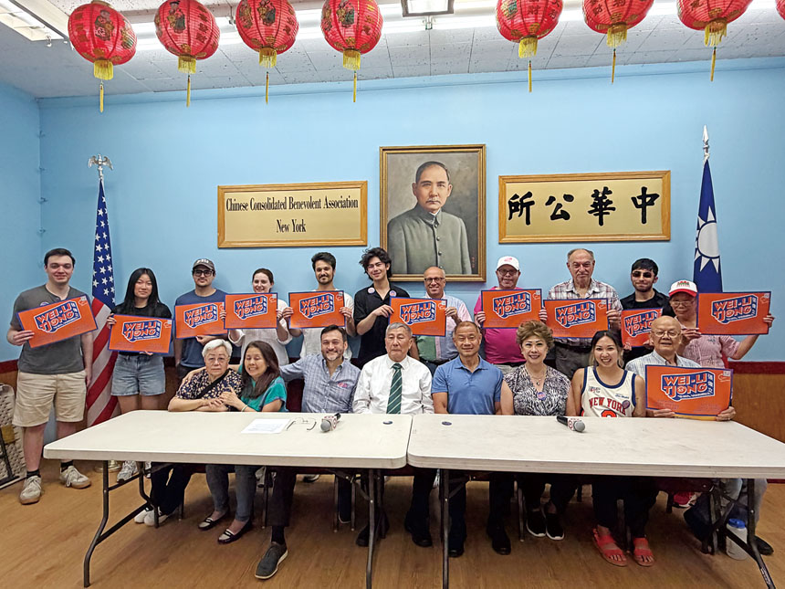 華埠聯合民主黨背書州議員張偉立。