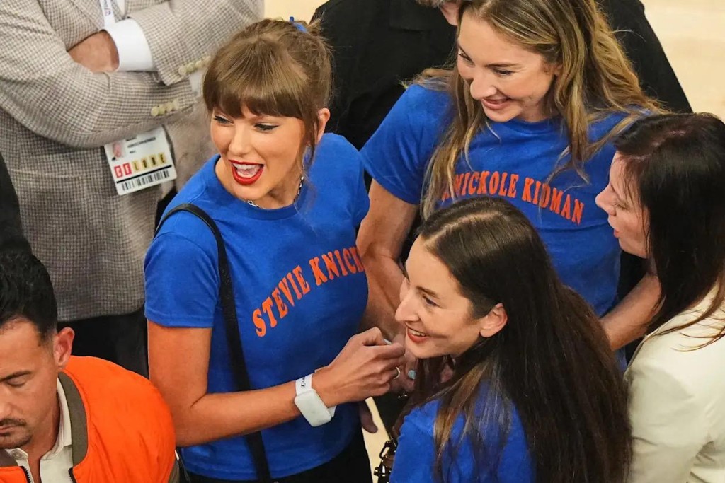 有傳Taylor Swift 下月將在紐約麥迪遜廣場花園結婚,她周三曾在此觀看NBA賽事。