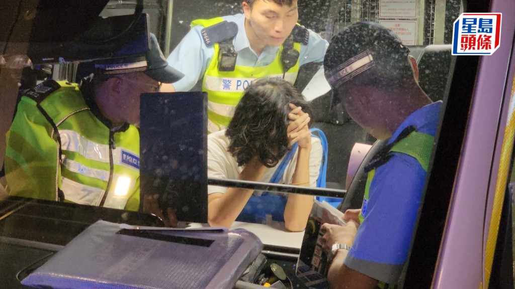 銅鑼灣的士司機疑藥後駕駛 停路中昏睡遭警拘捕