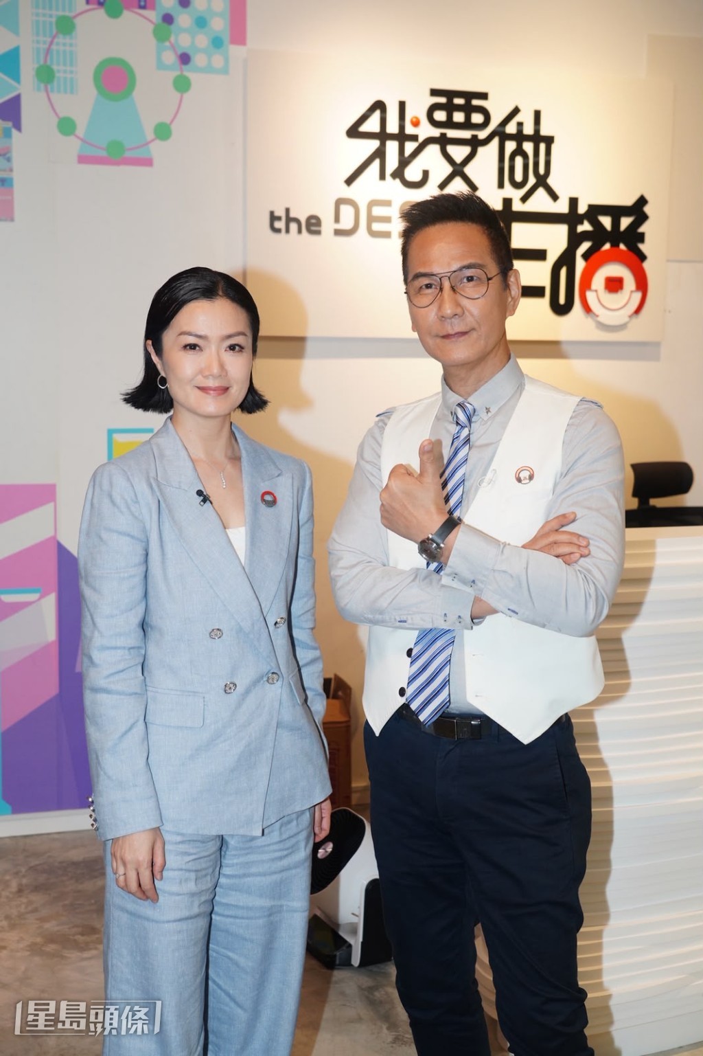 對於早前被指在港鐵任職月台助理,陳啟泰澄清是受聘為港鐵錄音宣傳天氣等資訊。