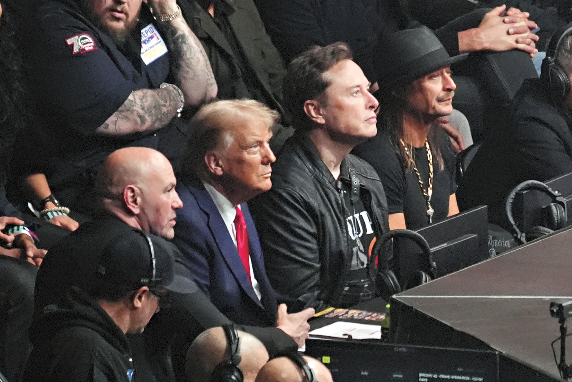 特朗普2024年11月曾與馬斯克一同欣賞終極格鬥冠軍賽（UFC）賽事。美聯社