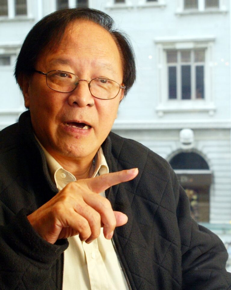 鍾景輝喪禮定於7月舉行 家屬籲辭花圈奠儀轉贈獎學金延續大愛