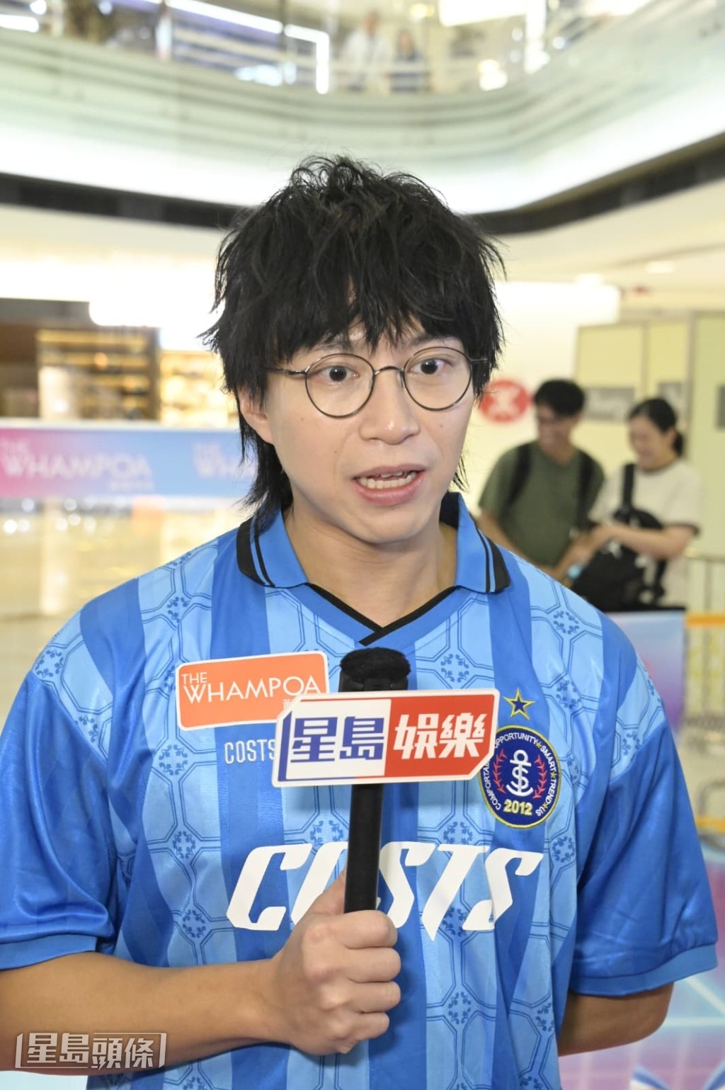 坤哥透露，稍後與胡鴻鈞去美加登台時，太太也會同行，並計劃工作後在當地旅遊。