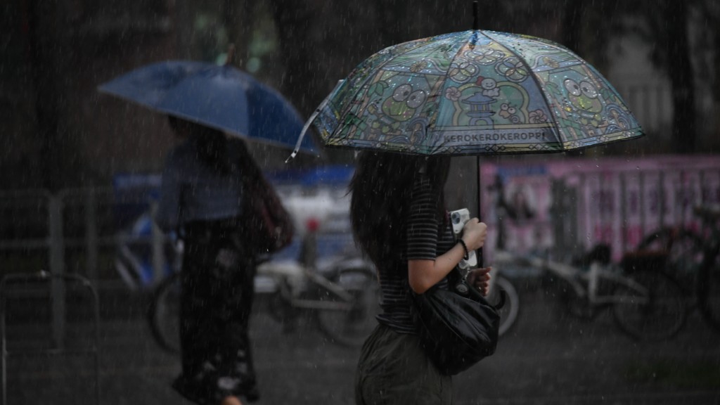天文台發出特別天氣提示 未來一兩小時廣泛地區或有大雨