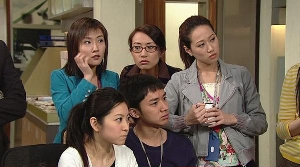 夏竹欣的演藝事業起伏不定,直至2007年參演《同事三分親》才開始為觀眾認識,最終於2015年離開TVB。