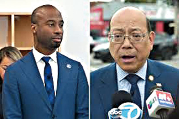 紐約市教育總監塞繆斯陷合約醜聞風暴,市議員黃友興公開要求下台。