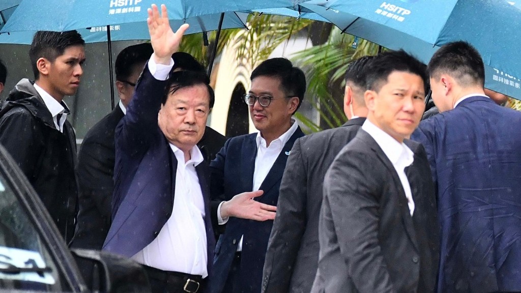 夏寶龍訪港考察 特區官員:對接國家規劃與加快北都建設責任重大