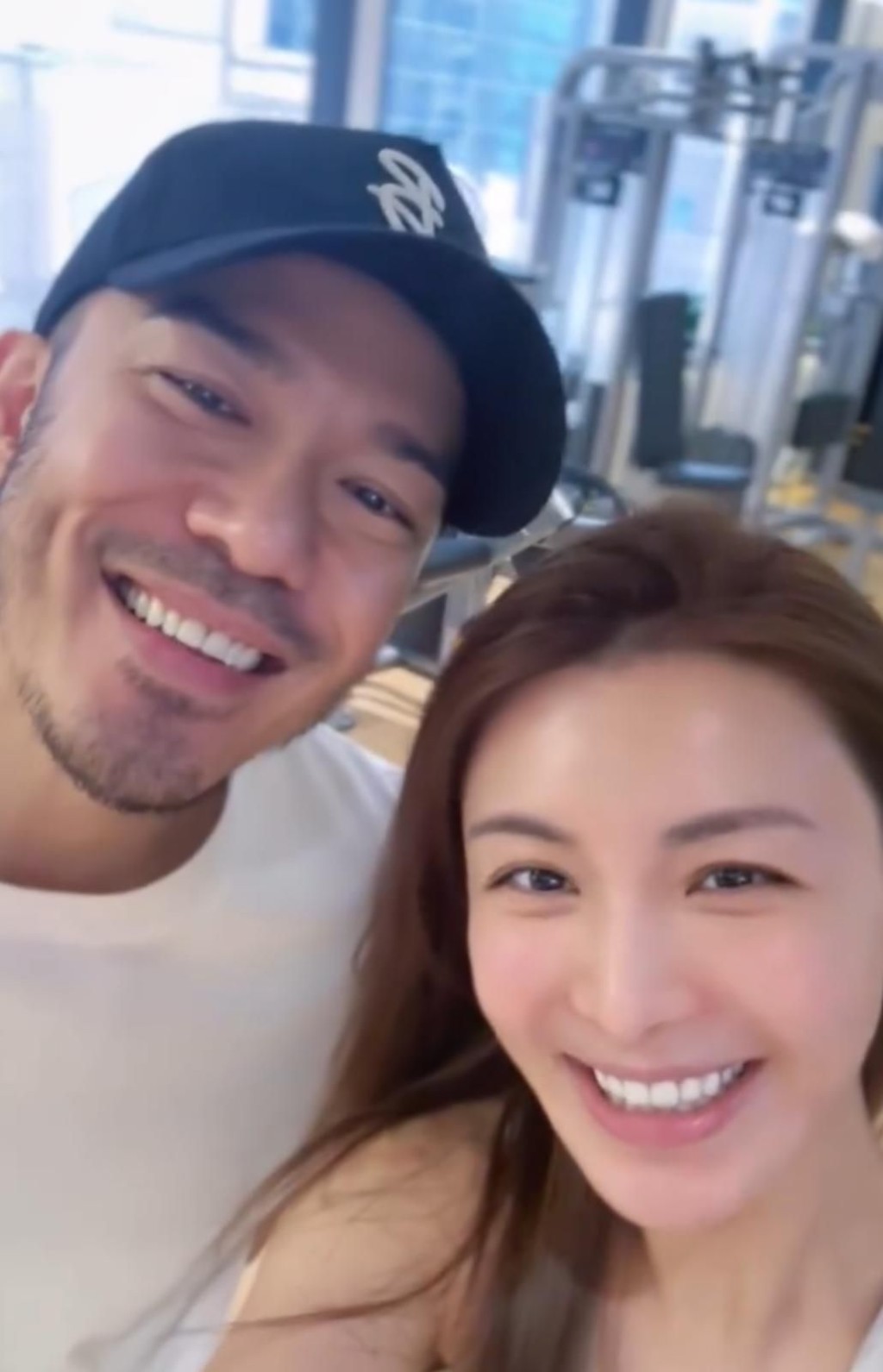同為健身愛好者的沈震軒，會否擔任女友的私人教練陪她訓練？