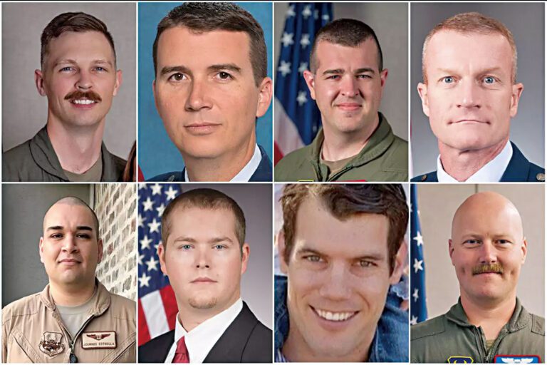 B-52轟炸機墜毀事故中喪生的8名機組人員。美國空軍