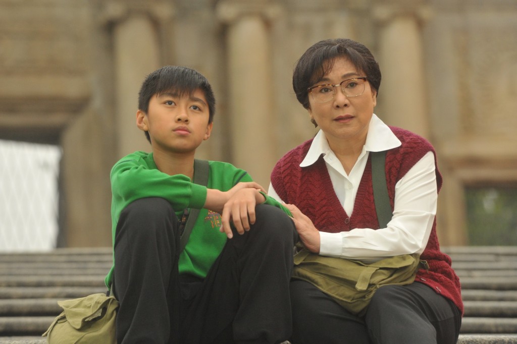 吳諾弘在《巨輪》中與李司棋合作。