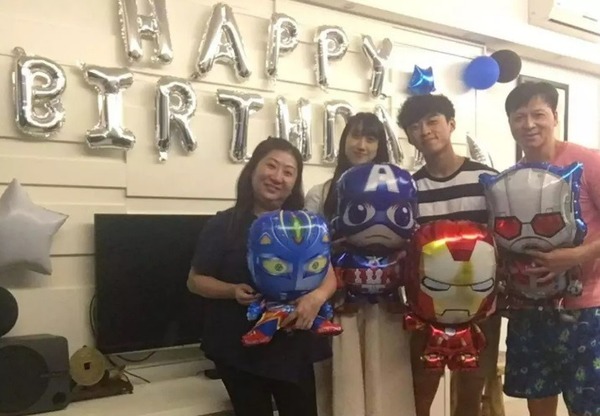 吳諾弘的前女友原本已融入他的家庭生活。
