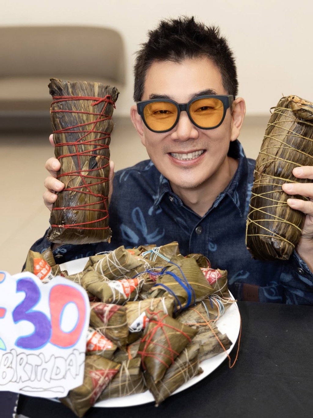 據市場傳聞,任賢齊的個人身家估計超過五億港元。