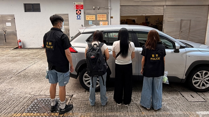 荃灣警區打擊街頭賣淫 拘捕兩名涉嫌違反逗留條件內地女子