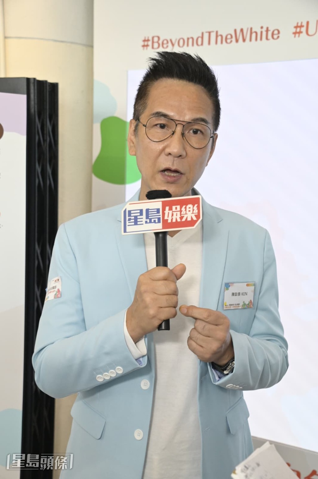 對於吳文忻和陳敏兒相繼離世，陳啟泰感到惋惜。