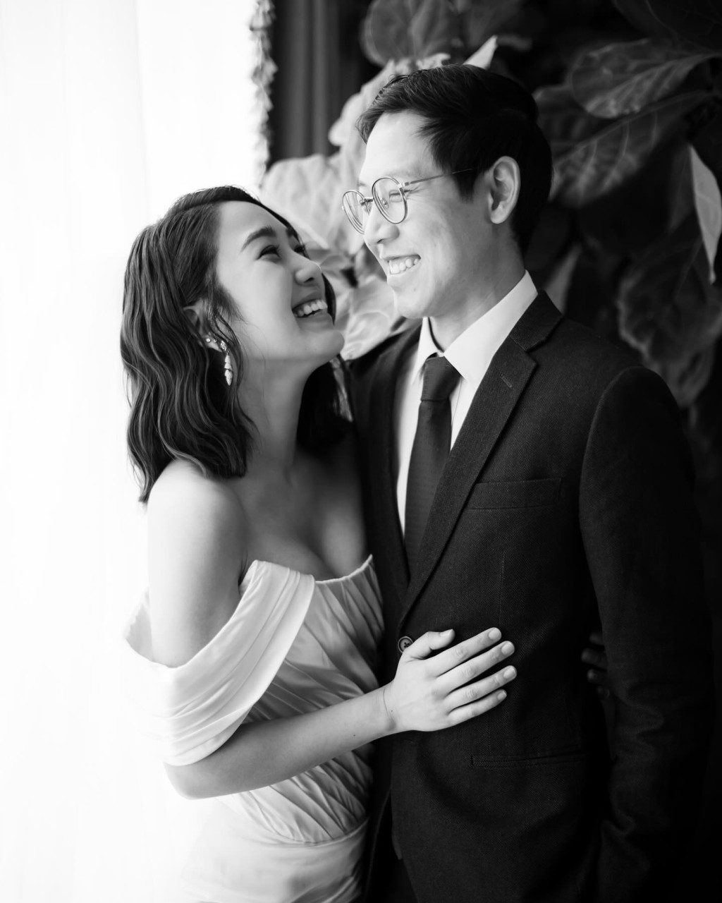 姜麗文婚後與丈夫生活愉快。