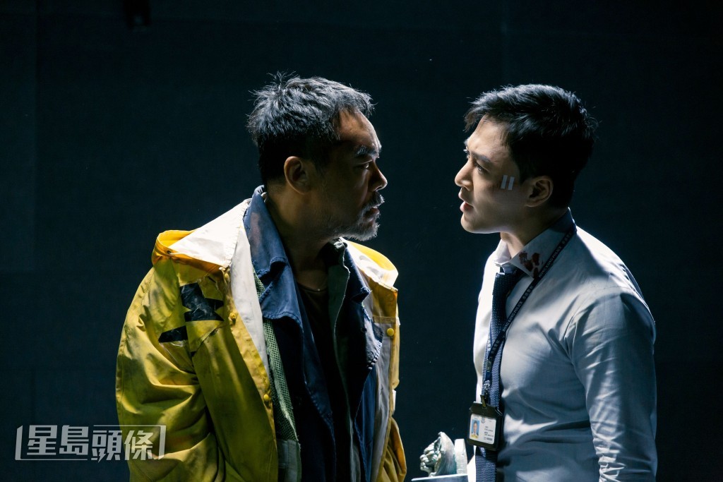 在《神探大戰》中,韋家輝是主要編劇,麥天樞的名字則繼續排在第二位。