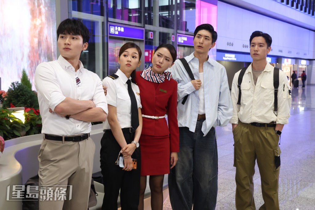 除了周嘉洛，郭柏妍、戴祖儀、張馳豪、吳偉豪等年輕演員亦有出色表現。