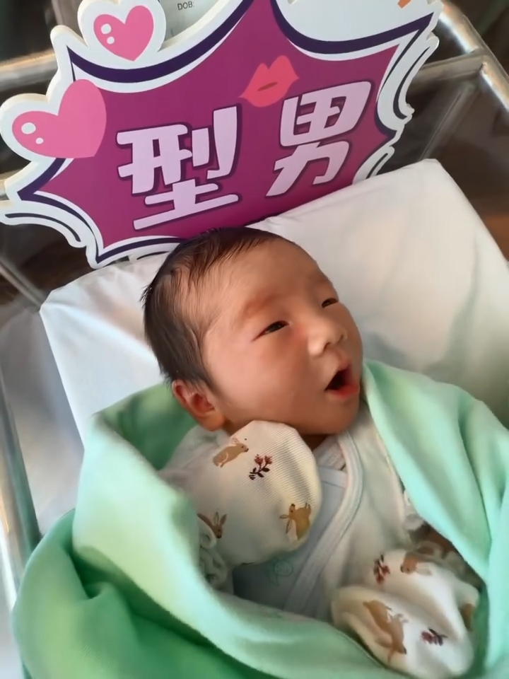 蔡嘉欣的兒子盡得父母真傳。