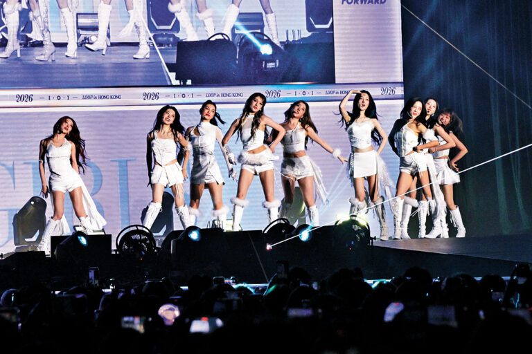 ■I.O.I上周六起一連兩晚到港舉行10周年重組巡唱。