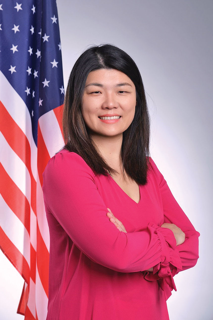 莊文怡24日集會呼籲聽取「全民可及」教育法案。 莊文怡競選辦公室提供