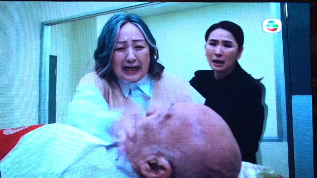 李家鼎當時叫她不留力地打。