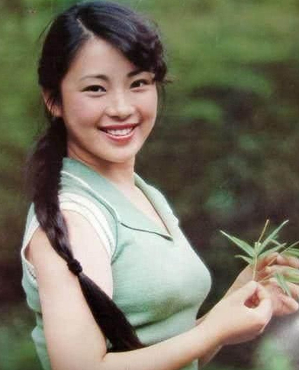 據指李連杰將美國的住宅及財產給予了黃秋燕。