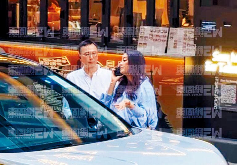 《東周刊》直擊到廖碧兒與新歡出入豪華私人會所。